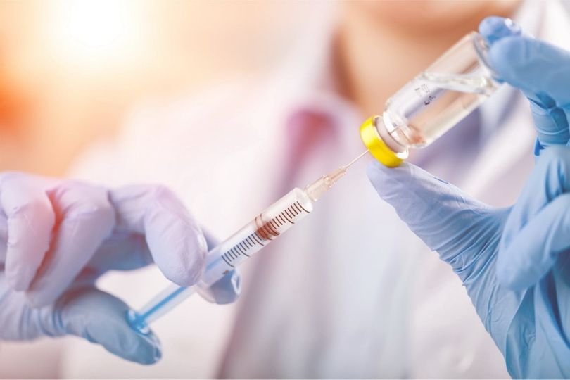 За минулу добу на Миколаївщині щеплення від коронавірусу отримали 210 медичних працівників