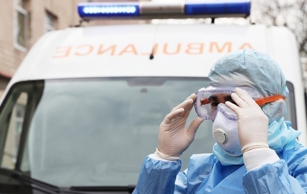 На вихідних в Україні знизився приріст COVID-19