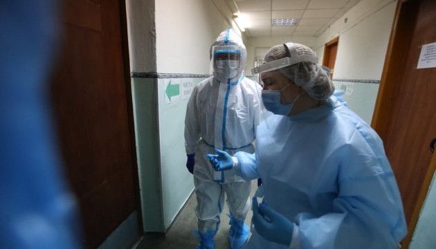 Київ і 10 областей «червоні» - МОЗ оновило розподіл карантинних зон
