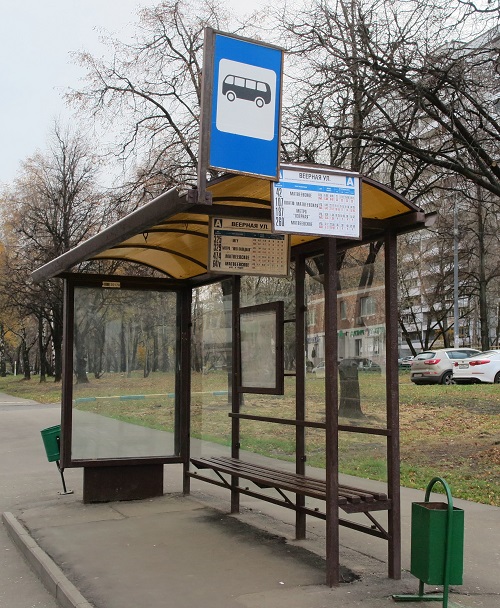 Громадський транспорт почав їздити за новим розкладом