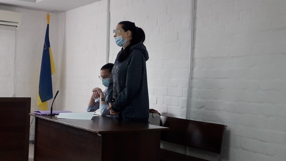 Жінку, яка вбила свою новонароджену дитину у Миколаєві, відпустили під особисте зобов’язання