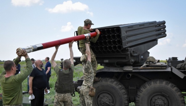 На полігоні Широкий лан випробували нові українські снаряди до «Градів» (ФОТО)