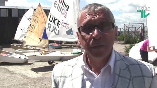 Звільнився 