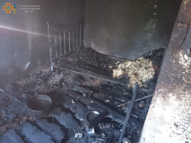 У Первомайському районі на місці пожежі знайшли тіло чоловіка
