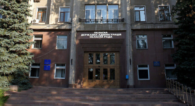 Чому керівництво облдержадміністрації оголосило бойкот новому в.о.директора ШВСМ?