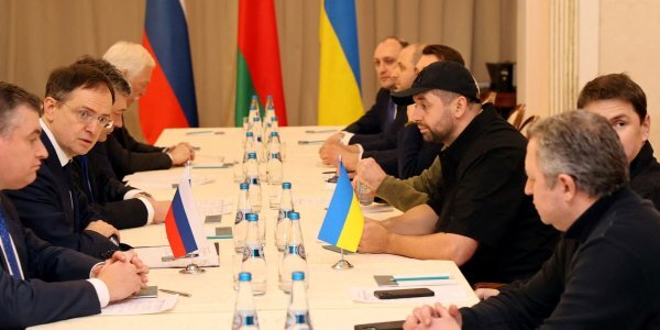 Переговори між Україною та Росією триваю, сторони переходять до третього раунду
