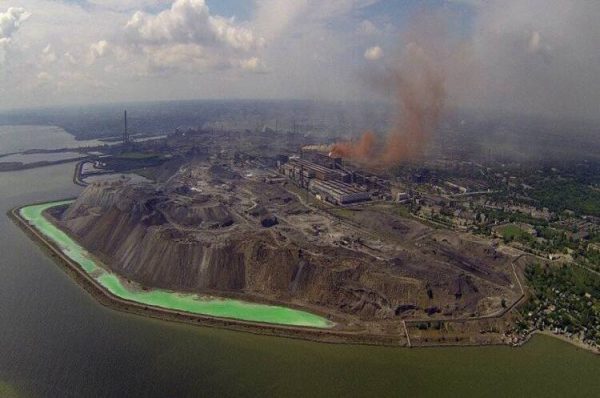 Існує загроза повного вимирання Азовського моря через бомбардування «Азовсталі»