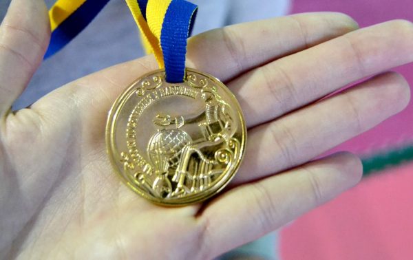 Завершення навчального року: з миколаївських шкіл випустилися 107 медалістів