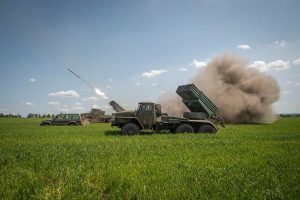Керівник Офісу президента назвав рік, коли може закінчитися гаряча фаза війни
