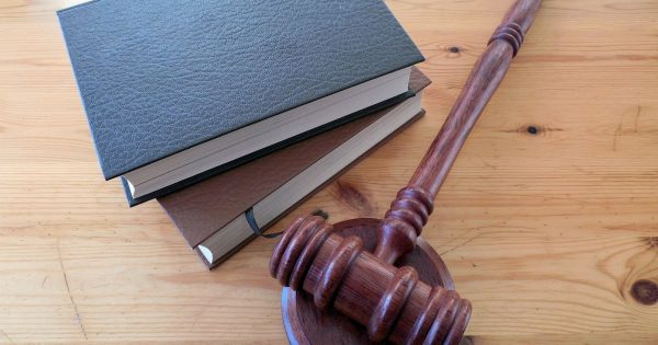 Суд заборонив діяльність Комуністичної партії України