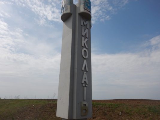 Окупанти розтрощили ліцей на Миколаївщині, дві людини отримали поранення