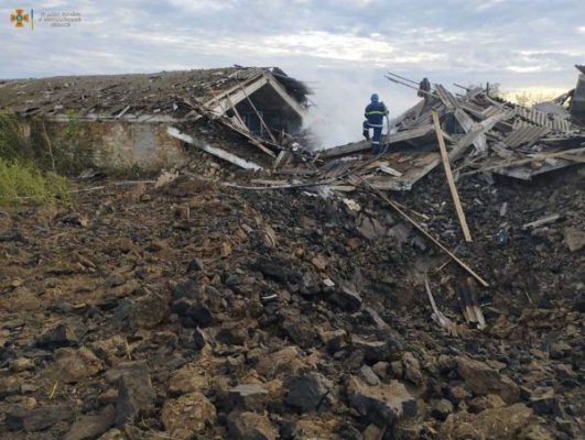 За добу на Миколаївщині загасили три пожежі. Одна з них сталися внаслідок обстрілів