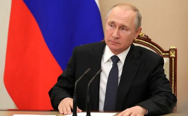 Правлінню путіна йде кінець: депутати вже із 18 російських округів вимагають відставки диктатора