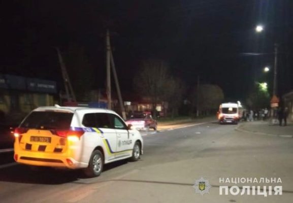 Мотоцикл зіштовхнувся з автівкою - травмувався неповнолітній миколаївець