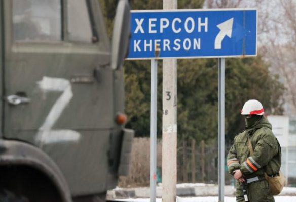 Під масовані ракетні атаки росіяни готються втікати з окупованих територій на Херсонщині