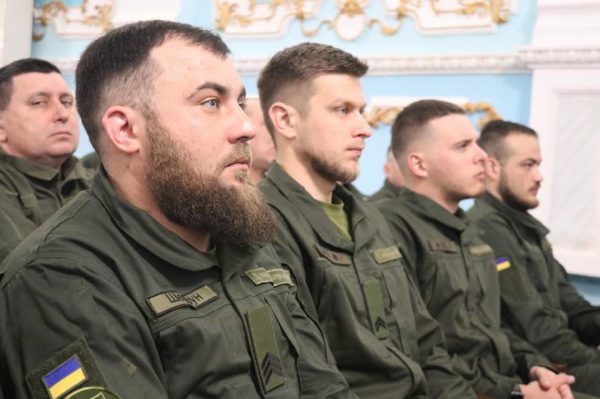 У Миколаєві відзначили День Національної гвардії. Кращим бійцям вручили нагороди