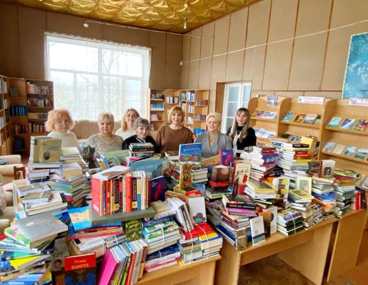 Бібліотеки Снігурівщини поповнились на понад 1000 книг