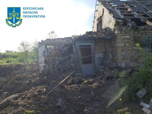 Окупанти з авіації атакували Херсонщину: загинули двоє людей (фото)