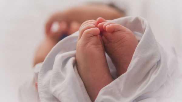 Хлопчик, від якого в пологовому відмовились батьки, знайшов нову родину