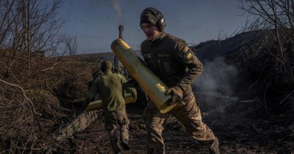 NYT: Армія України почала наступати на околицях Бахмута, але про успіх говорити ще рано