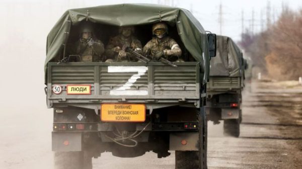 Окупанти вантажівками вивозять награбоване майно з Запорізької області, - Генштаб