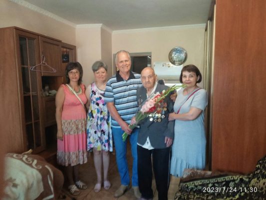 У Миколаєві привітали довгожителя Георгія Дмитрієнка зі 101 днем народження