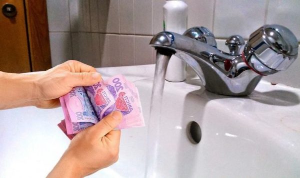 НКРЕКП скасувала підвищення тарифів на холодну воду в Україні