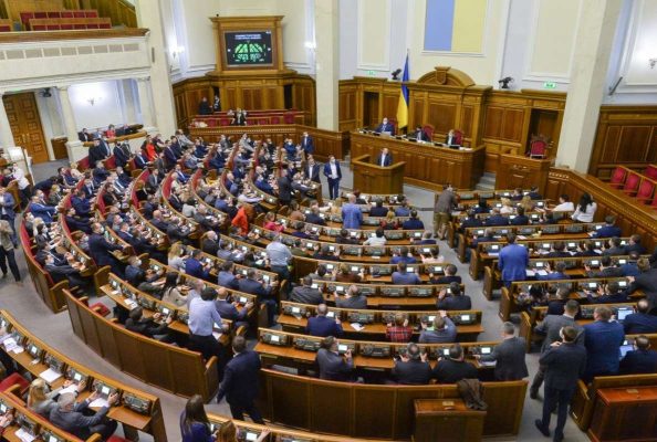 Комітет ВР рекомендує Нацкомісії зі стандартів мови скласти повноваження