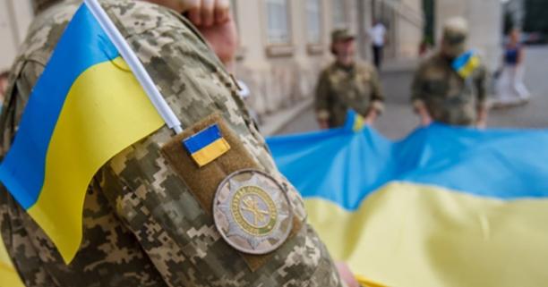 Українці вперше відзначатимуть День захисників та захисниць 1 жовтня: все на хвилину зупиниться
