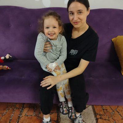 Операція на серці без розрізу грудини. В інституті Амосова врятували дівчинку з Миколаєва