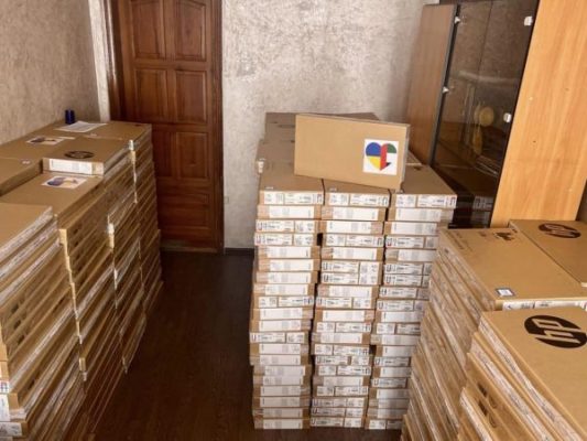 Для учнів Миколаївщини передано 943 девайси для забезпечення доступу до дистанційного навчання та чотири автобуси