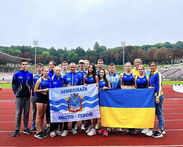 Команда миколаївських легкоатлетів здобула “бронзу” на юніорському чемпіонаті України
