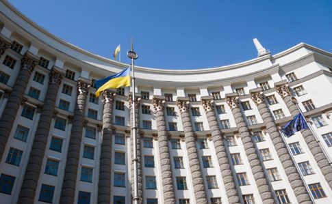 Кабмін звільнив шістьох заступників міністра оборони та держсекретаря міністерства