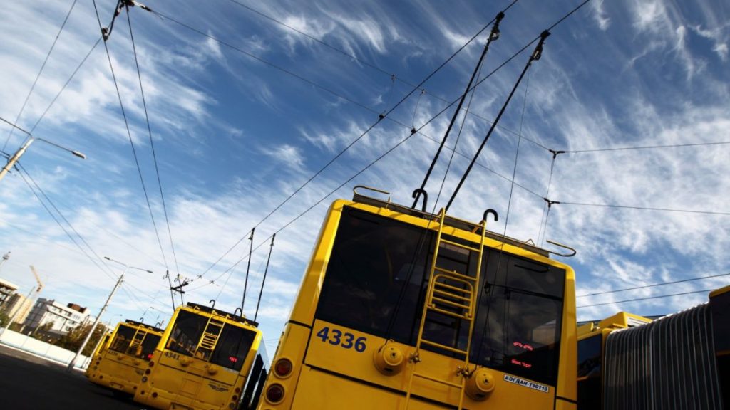 Херсон отримає від Миколаєва чотири тролейбуси, що потребують ремонту