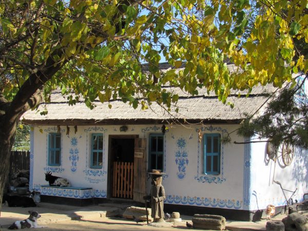 Неймовірна краса: Миколаївський зоопарк зустрічає гостей осінніми барвами