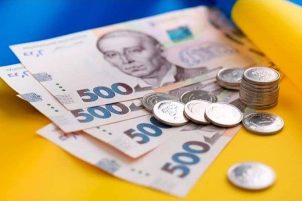 У Мінсоцполітики хочуть замінити соцвиплати особам з інвалідністю: про що йде мова