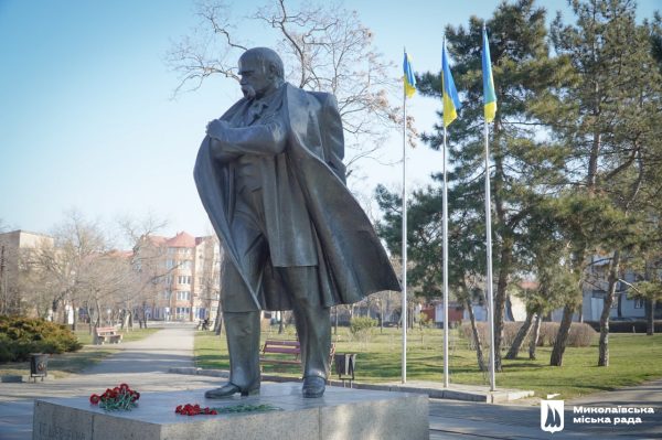 Не вмирає душа наша, Не вмирає воля»: у Миколаєві відзначають 210 річницю з дня народження Тараса Шевченка