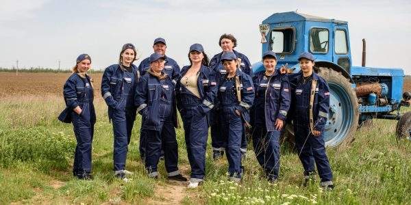 На Миколаївщині запустили професійні курси для трактористок