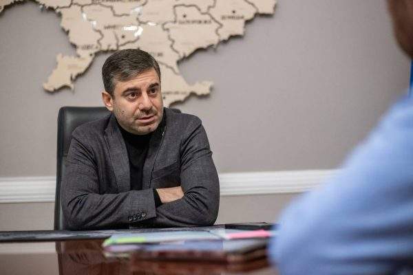 Окупанти стратили українського військовополоненого мечем